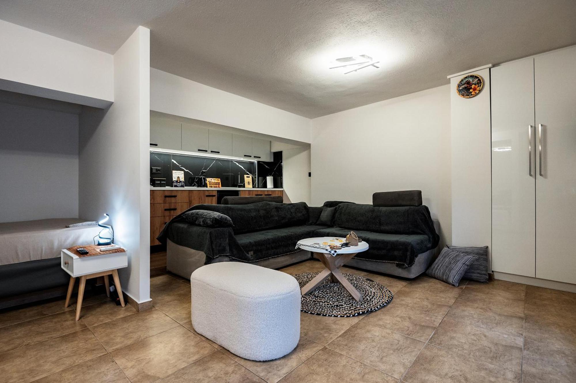 La Casa De Spyrakos Lägenhet Volos Exteriör bild